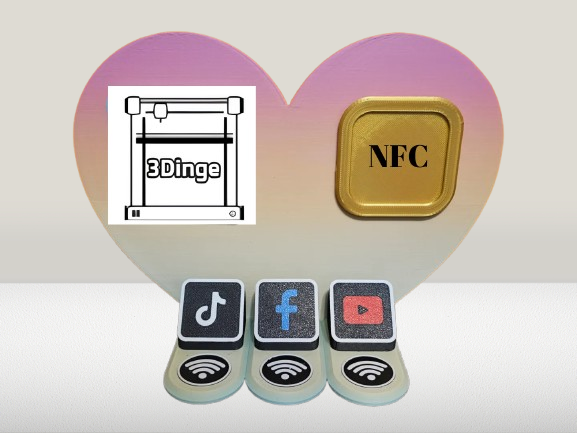 NFC-Social-Media-Stand